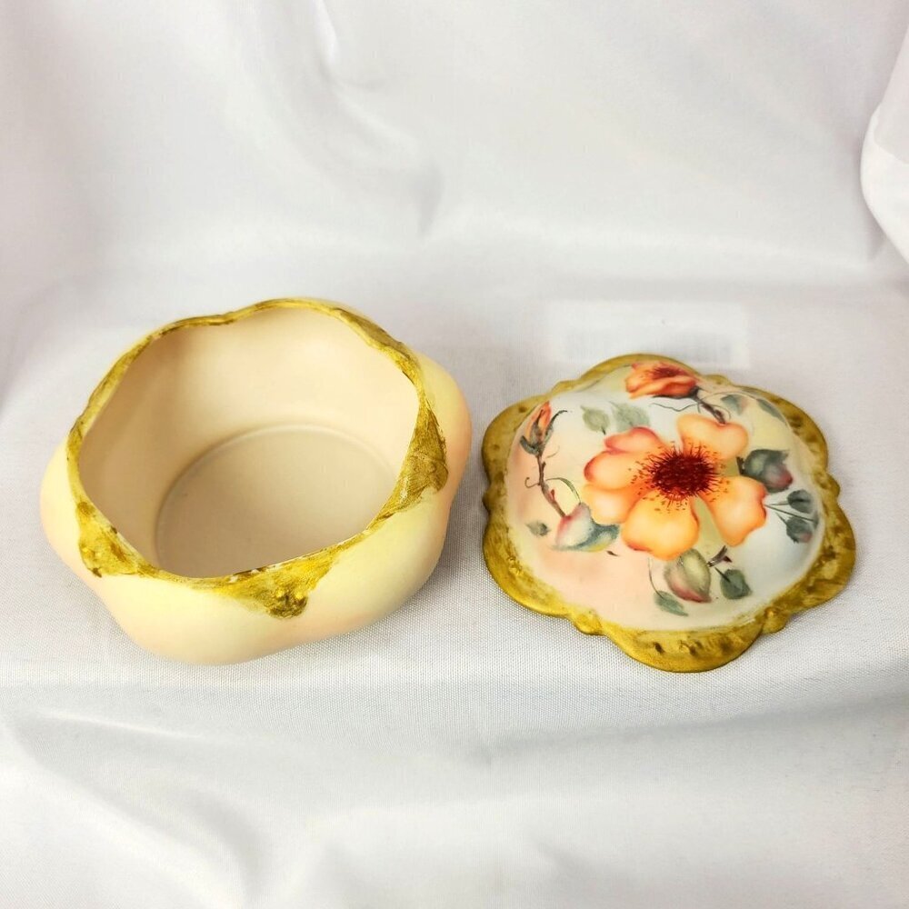 VTG Hand-Painted Cricket Jewelry Box Lidded Porcelain Trinket Box By L. Gibson - Picture 10 of 16